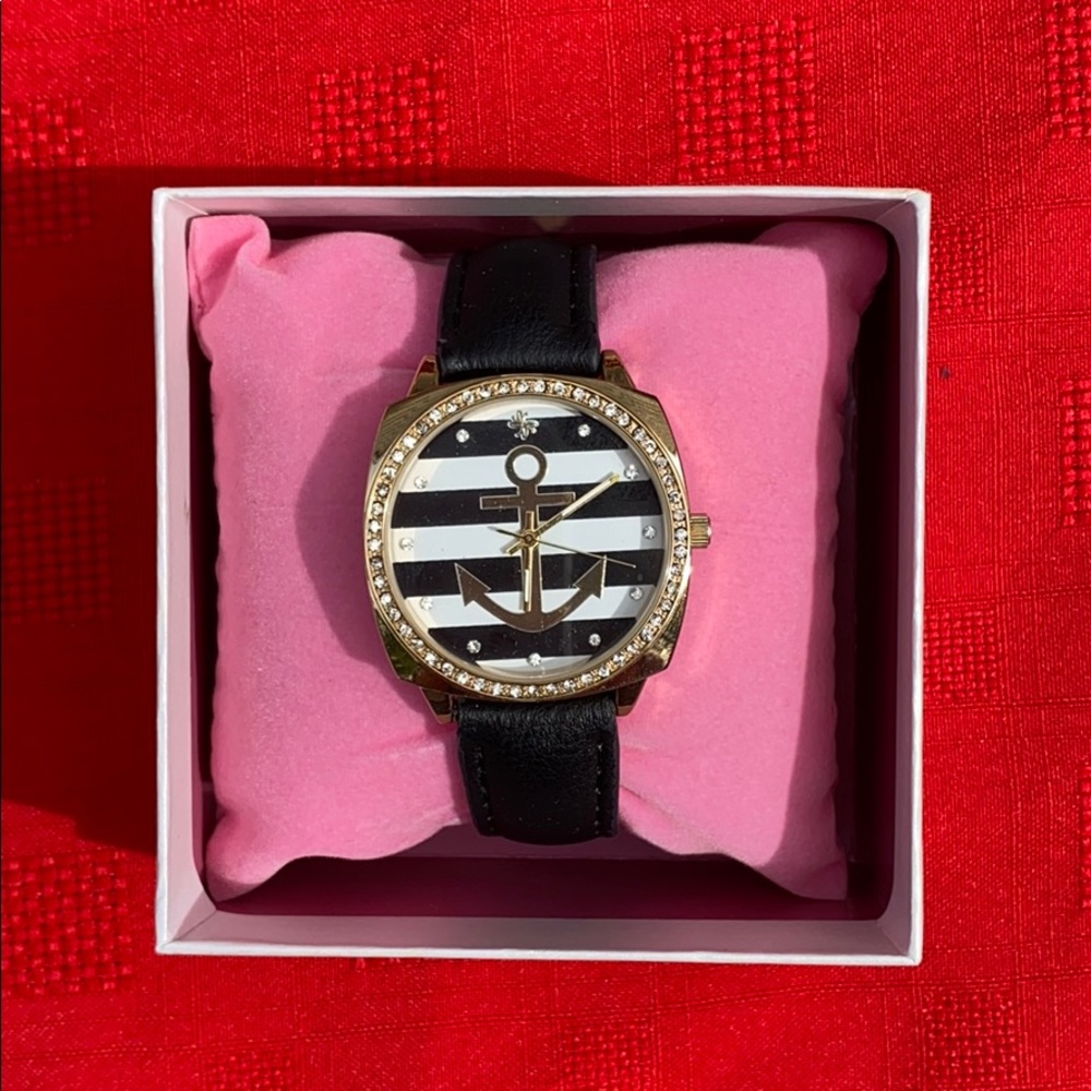 5 for $20 ✨ BRAND NEW Icing Anchor Rhinestone Watch Bracelet